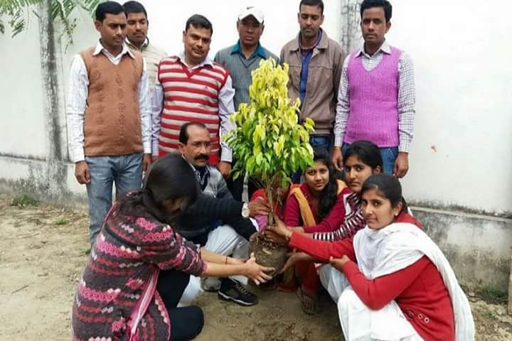 Swargiya Nooruddin Khan Girls Post Graduate College campus in Jaunpur, Uttar Pradesh, India — photo 4