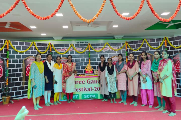 Shramshakti College of Food Technology campus in Sangamner, Maharashtra, India — photo 3