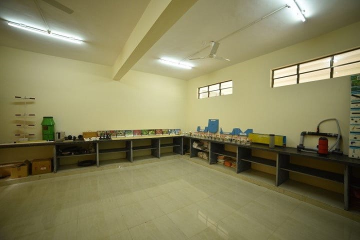 Jaywantrao Bhosale Krishna College Of Agriculture campus in Satara, Maharashtra, India — photo 3