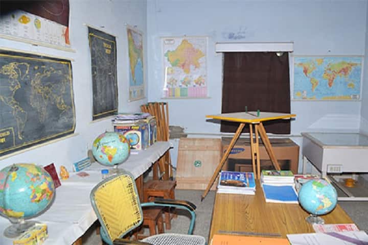 Shivanand Degree College campus in Mau, Uttar Pradesh, India — photo 4