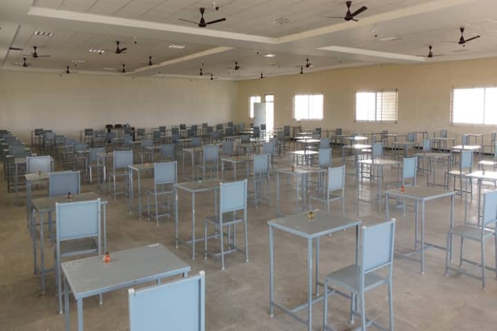 Karpagam Faculty of Medical Sciences and Research campus in Coimbatore, Tamil Nadu, India — photo 4
