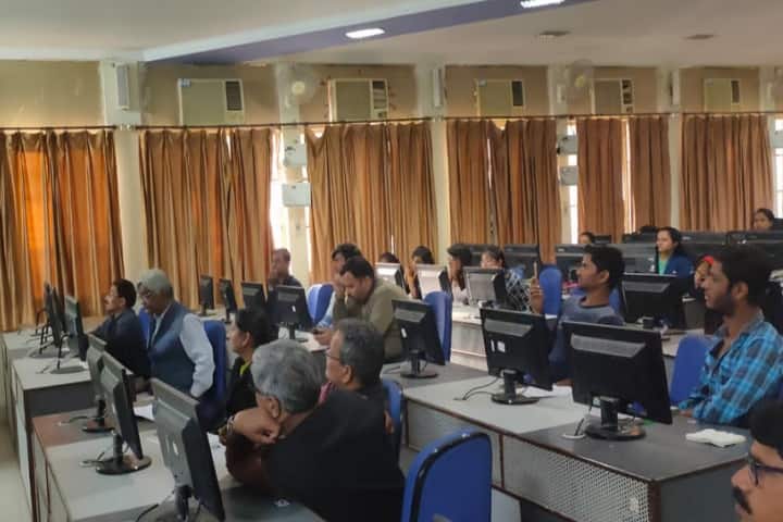 Dr BR Ambedkar Polytechnic College campus in Gwalior, Madhya Pradesh, India — photo 4