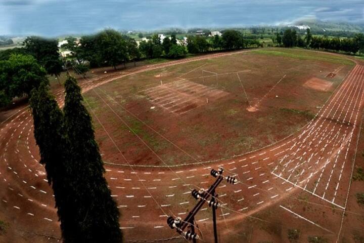 Matoshri Bayabai Shripatrao Kadam Kanya Mahavidyalaya campus in Kadegaon, Maharashtra, India — photo 3