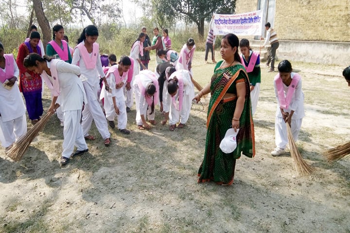 Ramdhan Damodar Mahavidyalaya campus in Mau, Uttar Pradesh, India — photo 3