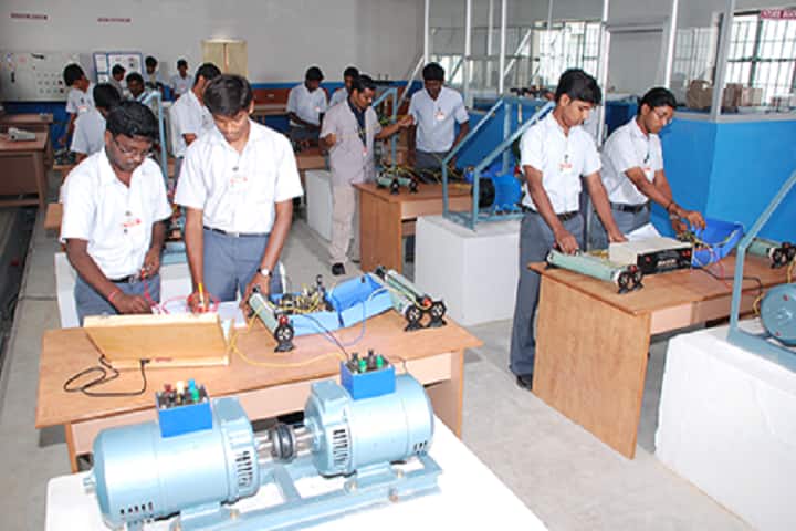 Don Bosco Polytechnic College campus in Kanchipuram, Tamil Nadu, India — photo 4