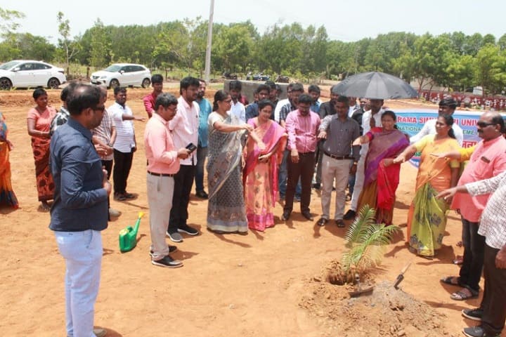Vikrama Simhapuri University PG Center campus in Kavali, Andhra Pradesh, India — photo 3