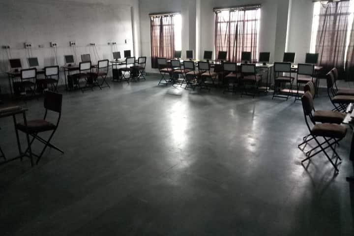 RN Kapoor Memorial Homoeopathic Hospital and Medical College campus in Indore, Madhya Pradesh, India — photo 4