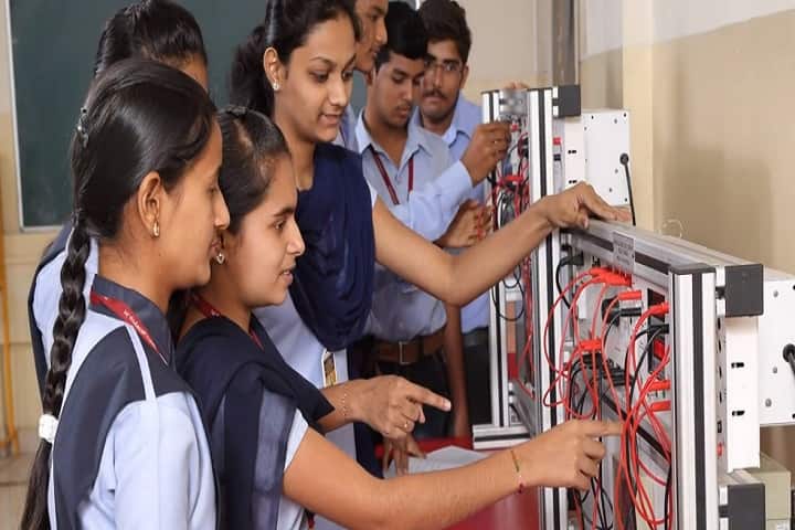 DKTE Society's Yashwantrao Chavan Polytechnic campus in Ichalkaranji, Maharashtra, India — photo 6