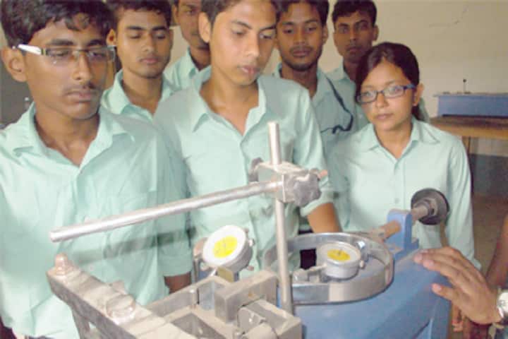 Discovery Institute of Polytechnic campus in Murshidabad, West Bengal, India — photo 2