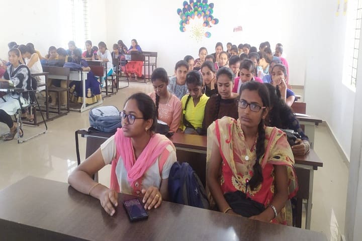 Government First Grade College for Women campus in Chamarajanagar, Karnataka, India — photo 2
