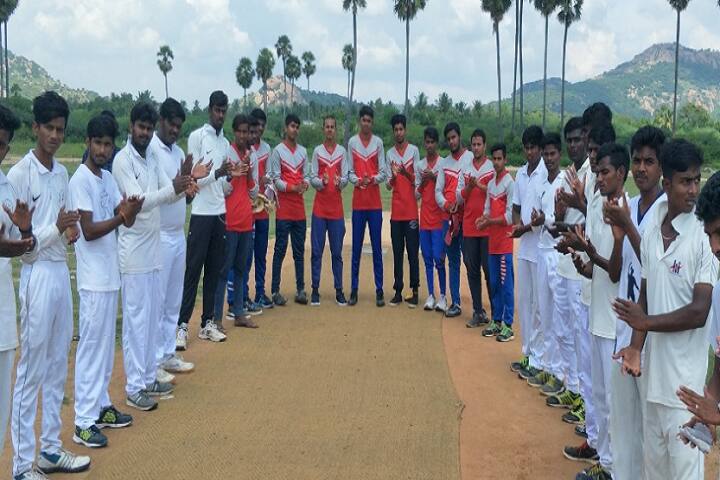 Merit Haji Ismail Sahib Arts and Science College campus in Pernambut, Tamil Nadu, India — photo 4