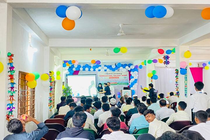 Radiant Institute of Pharmaceutical Sciences campus in Kishanganj, Bihar, India — photo 4