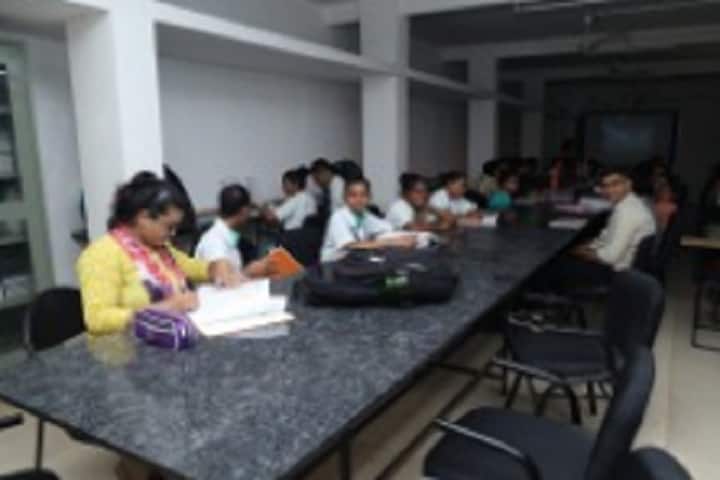 Soham Institute of Nursing campus in Ahmedabad, Gujarat, India — photo 5