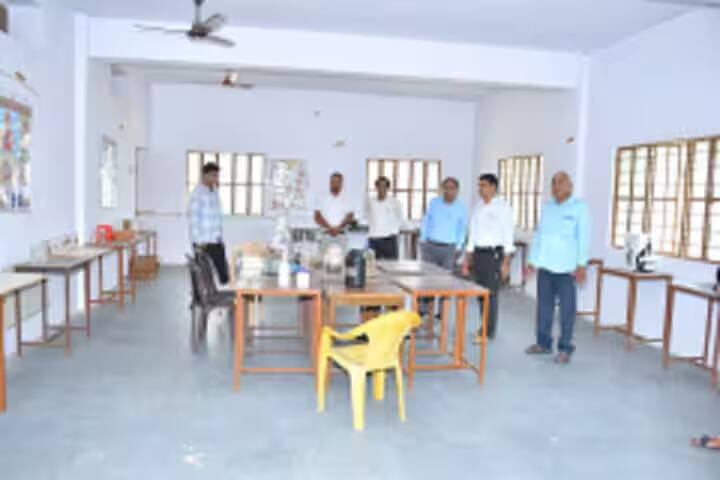 Smt Gomti Devi Mahavidyalaya campus in Jhunjhunu, Rajasthan, India — photo 5
