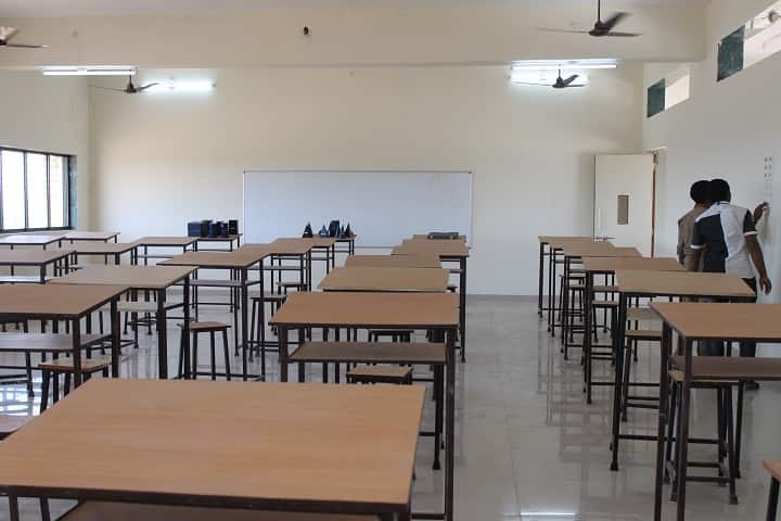 Devi Mahalaxmi Polytechnic College campus in Thane, Maharashtra, India — photo 2