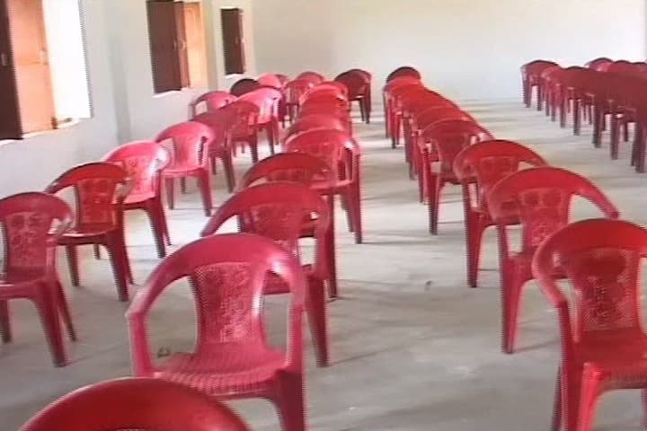 Jagadguru Swami Krishnacharya Mahavidyalaya campus in Amethi, Uttar Pradesh, India — photo 1