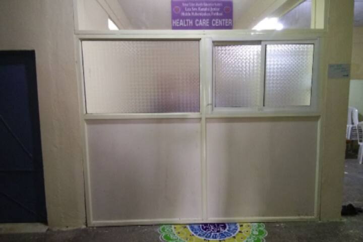 Late Sow Kamaltai Jamkar Mahila Mahavidyalaya campus in Parbhani, Maharashtra, India — photo 5