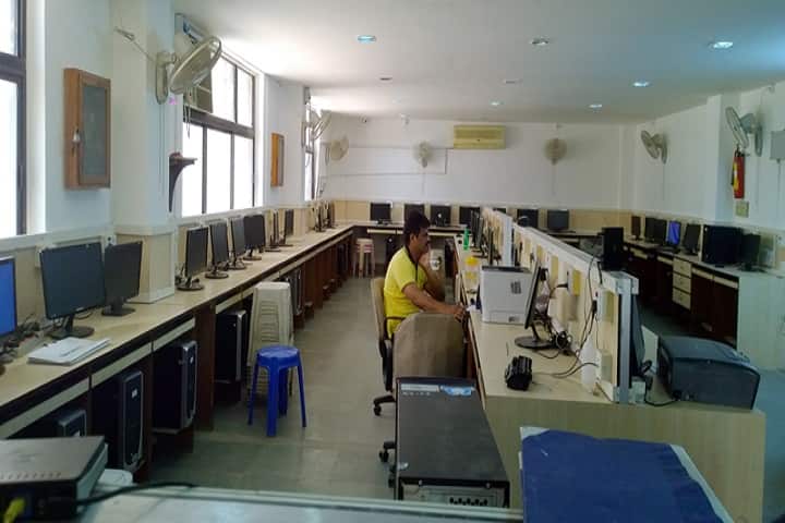 Pydah College for Women campus in Visakhapatnam, Andhra Pradesh, India — photo 2