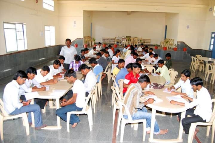 CV Charantimath Rural Polytechnic campus in Bagalkot, Karnataka, India — photo 2