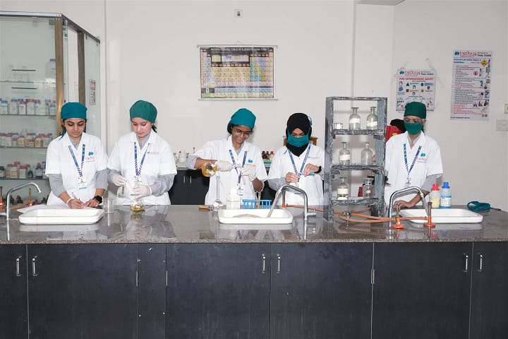 Tathya Pharmacy College campus in Chikhli, Gujarat, India — photo 3