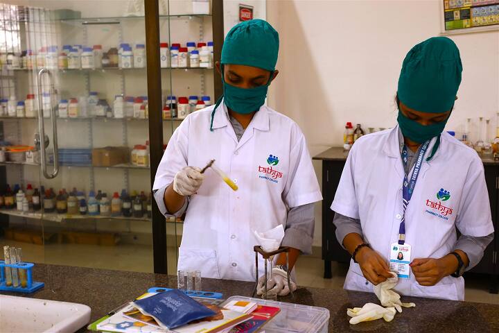 Tathya Pharmacy College campus in Chikhli, Gujarat, India — photo 6
