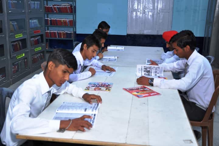 Sri Sant Prannath PG College campus in Sri Ganganagar, Rajasthan, India — photo 5