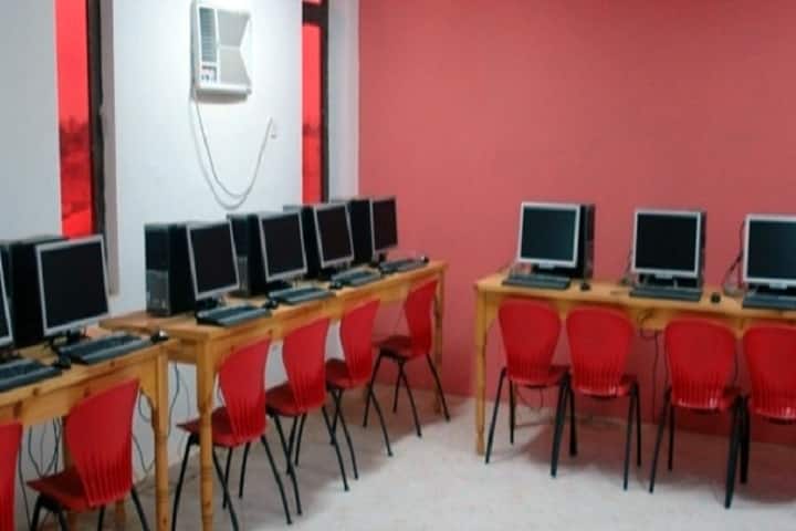 CM Annamalai Polytechnic College campus in Tiruvallur, Tamil Nadu, India — photo 1