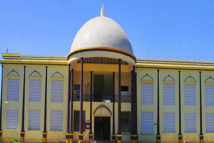 Natwarlal Jashbhai Patel Arts and Commerce College campus in Bhandara, Maharashtra, India — photo 1
