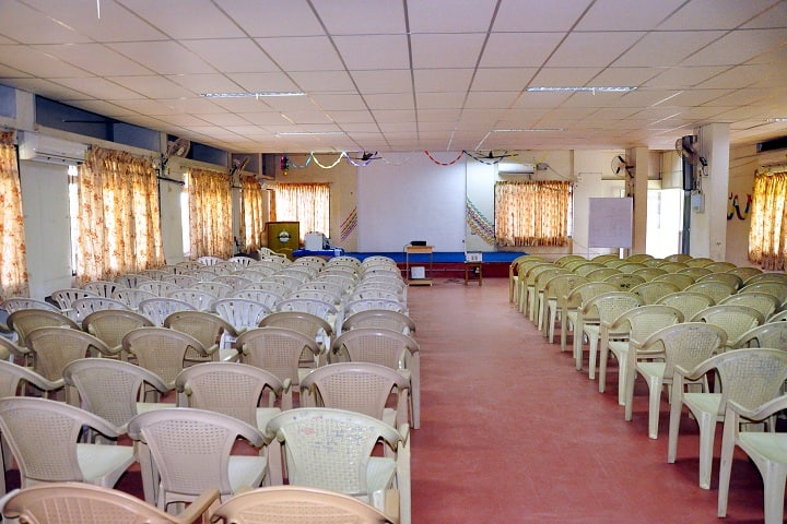 Government Erode Medical College and Hospital campus in Perundurai, Tamil Nadu, India — photo 3