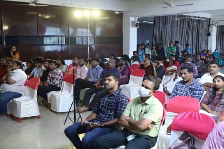 KMP College of Arts and Science campus in Perumbavoor, Kerala, India — photo 2