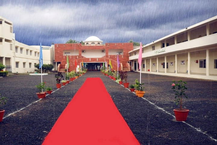 KML Vatsalya College campus in Vidisha, Madhya Pradesh, India — photo 1