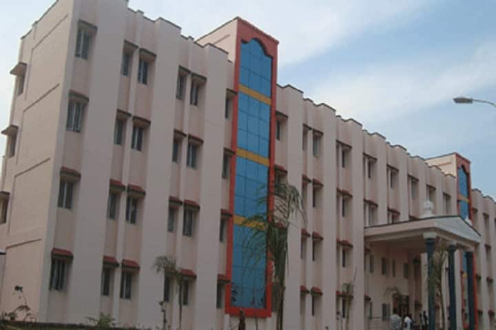 Government Dharamapuri Medical College campus in Dharmapuri, Tamil Nadu, India — photo 2