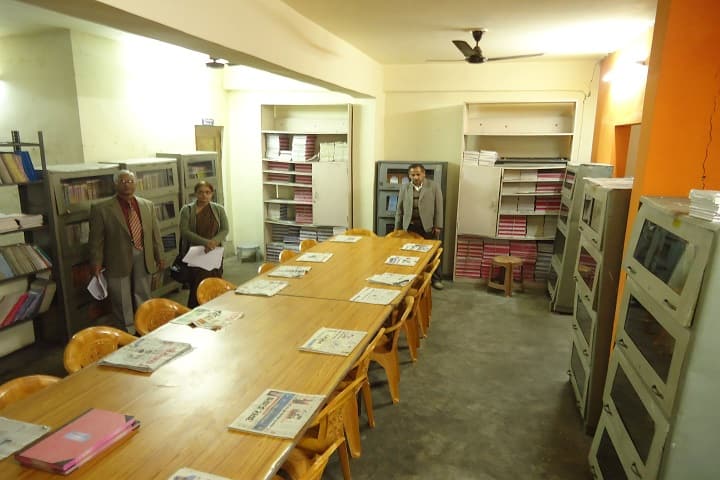Swatantra Girls Degree College campus in Lucknow, Uttar Pradesh, India — photo 4
