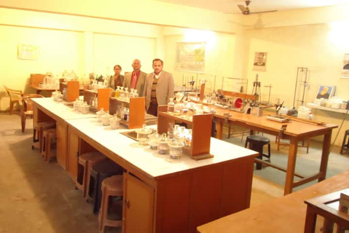Swatantra Girls Degree College campus in Lucknow, Uttar Pradesh, India — photo 5