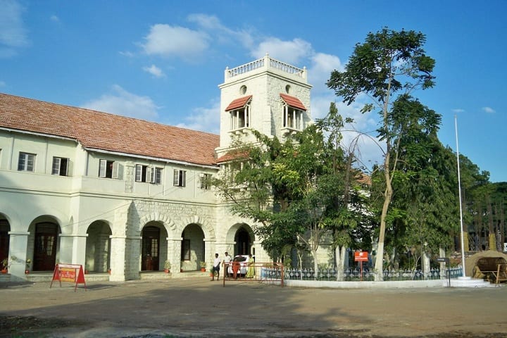 Coimbatore Medical College campus in Coimbatore, Tamil Nadu, India — photo 3