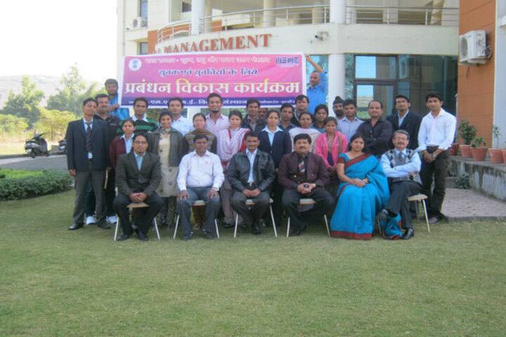 Career College of Management campus in Bhopal, Madhya Pradesh, India — photo 4