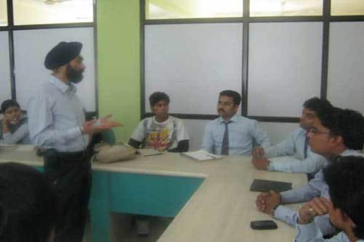 Career College of Management campus in Bhopal, Madhya Pradesh, India — photo 5