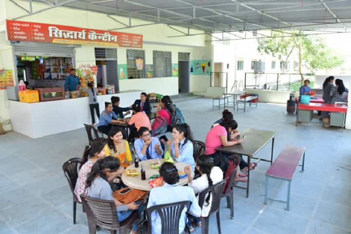 Subodh Girls College campus in Jaipur, Rajasthan, India — photo 4