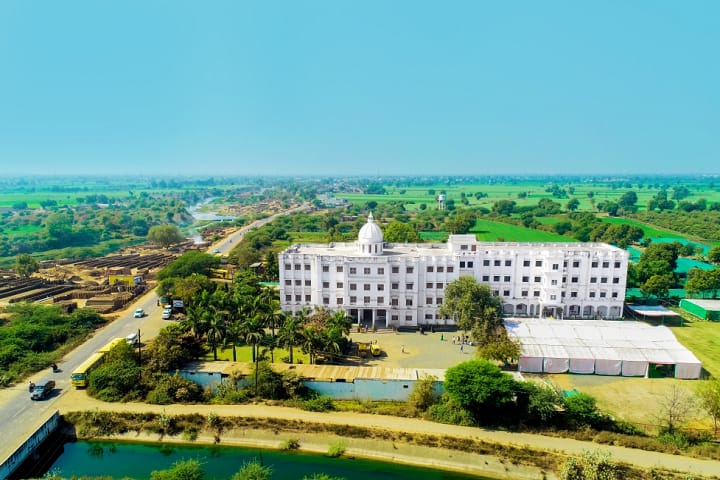 Shree Rewa Gurjar Bal Niketan College campus in Sanawad, Madhya Pradesh, India — photo 3