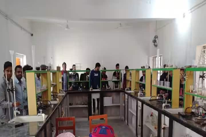 Mahatma Gandhi PG College campus in Dausa, Rajasthan, India — photo 3