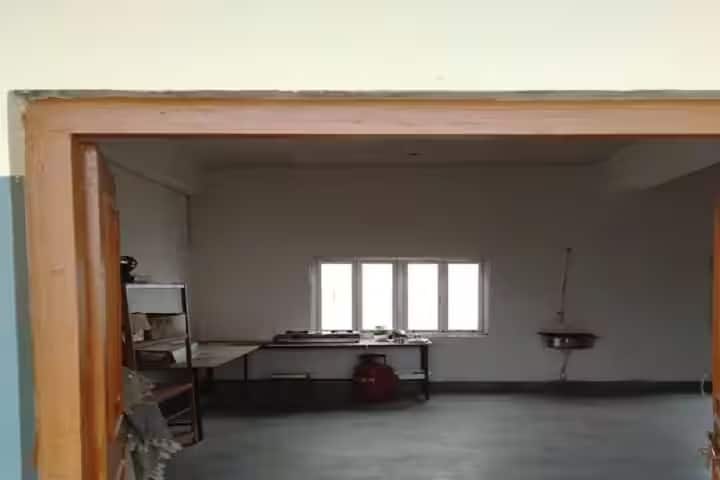 Mahatma Gandhi PG College campus in Dausa, Rajasthan, India — photo 5