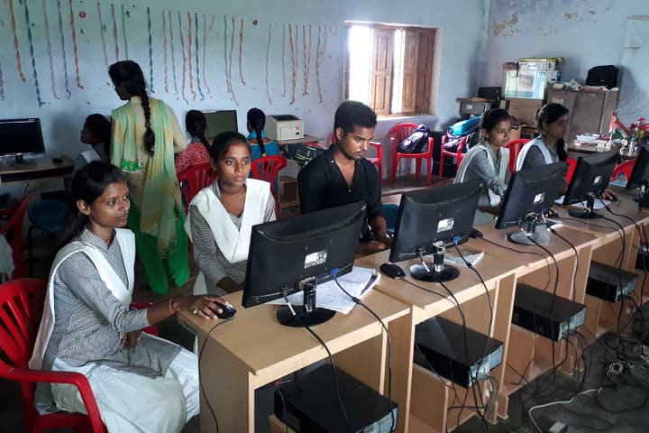 Kuba Mahavidyalaya campus in Azamgarh, Uttar Pradesh, India — photo 6