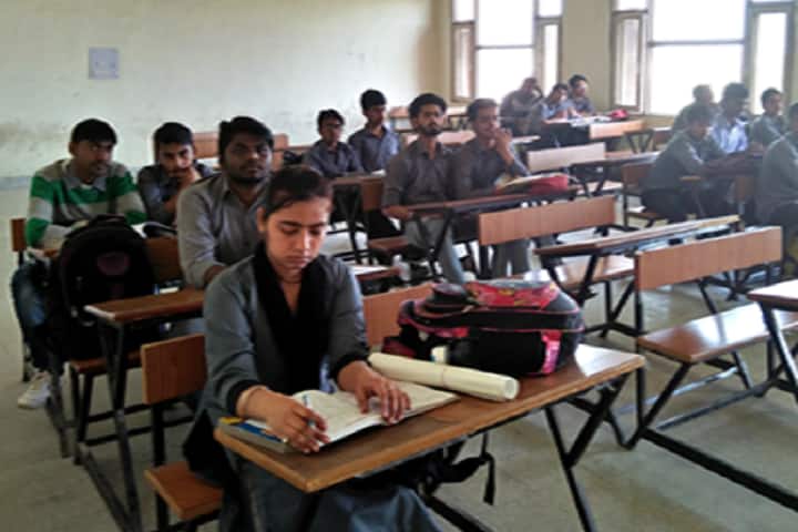Ch Bansilal Government Polytechnic campus in Bhiwani, Haryana, India — photo 3