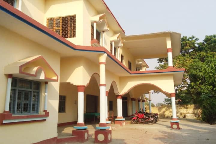 Sri Kamalnath Singh College campus in Azamgarh, Uttar Pradesh, India — photo 2