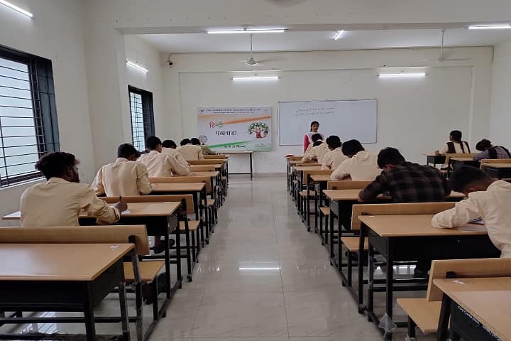 Central Institute of Plastics Engineering and Technology campus in Korba, Chhattisgarh, India — photo 6