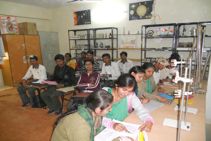 Maharaja College of Arts and Education campus in Debari, Rajasthan, India — photo 6