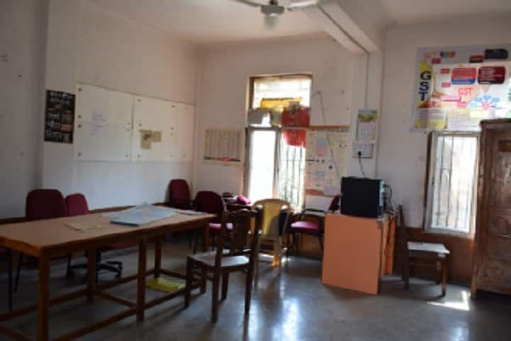 Rayat Shikshan Sanstha's Arts and Commerce College campus in Solapur, Maharashtra, India — photo 5