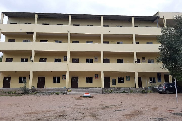 Telangana Tribal Welfare Residential Degree College For Women campus in Rajanna Sircilla, Telangana, India — photo 1