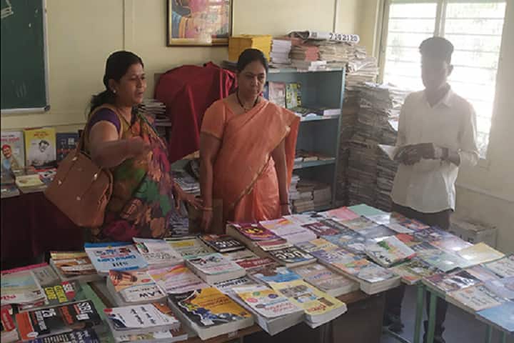 BP Sulakhe Commerce College campus in Solapur, Maharashtra, India — photo 3
