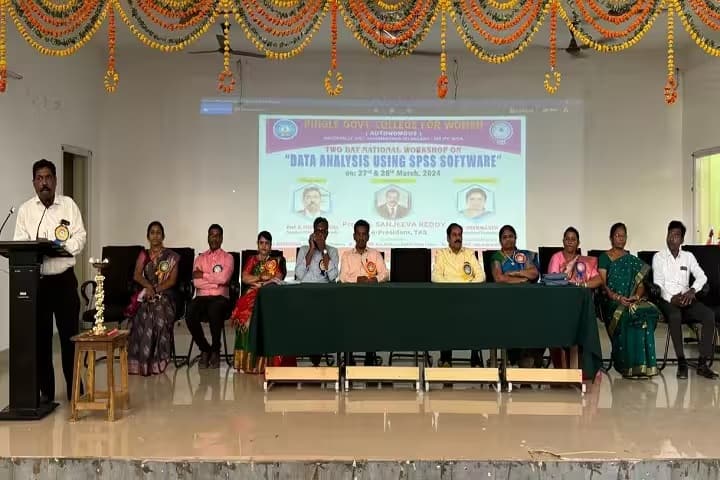 Pingle Government Degree College for Women campus in Hanamkonda, Telangana, India — photo 4